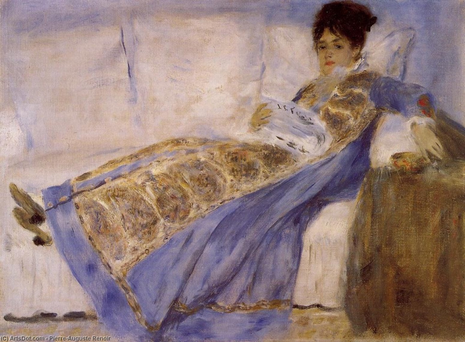 르누아르 - Madame Monet on a Sofa