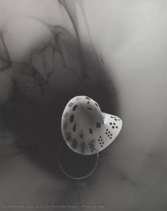 Photogram — László Moholy-nagy