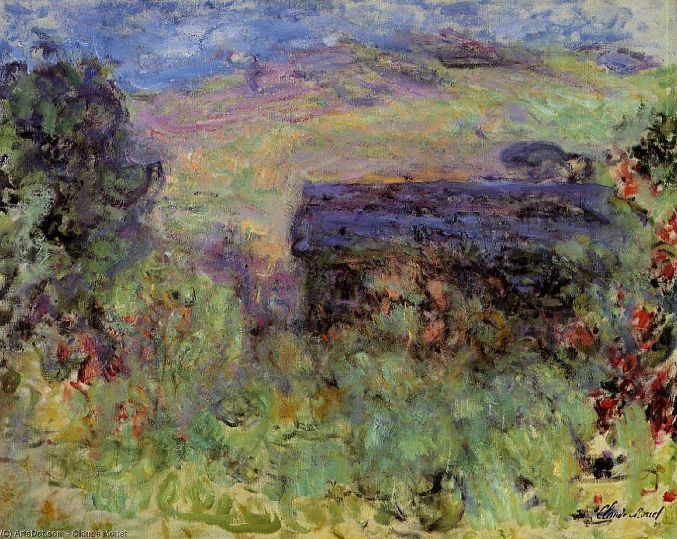 Çiçeklerden Görülen Ev — Claude Monet