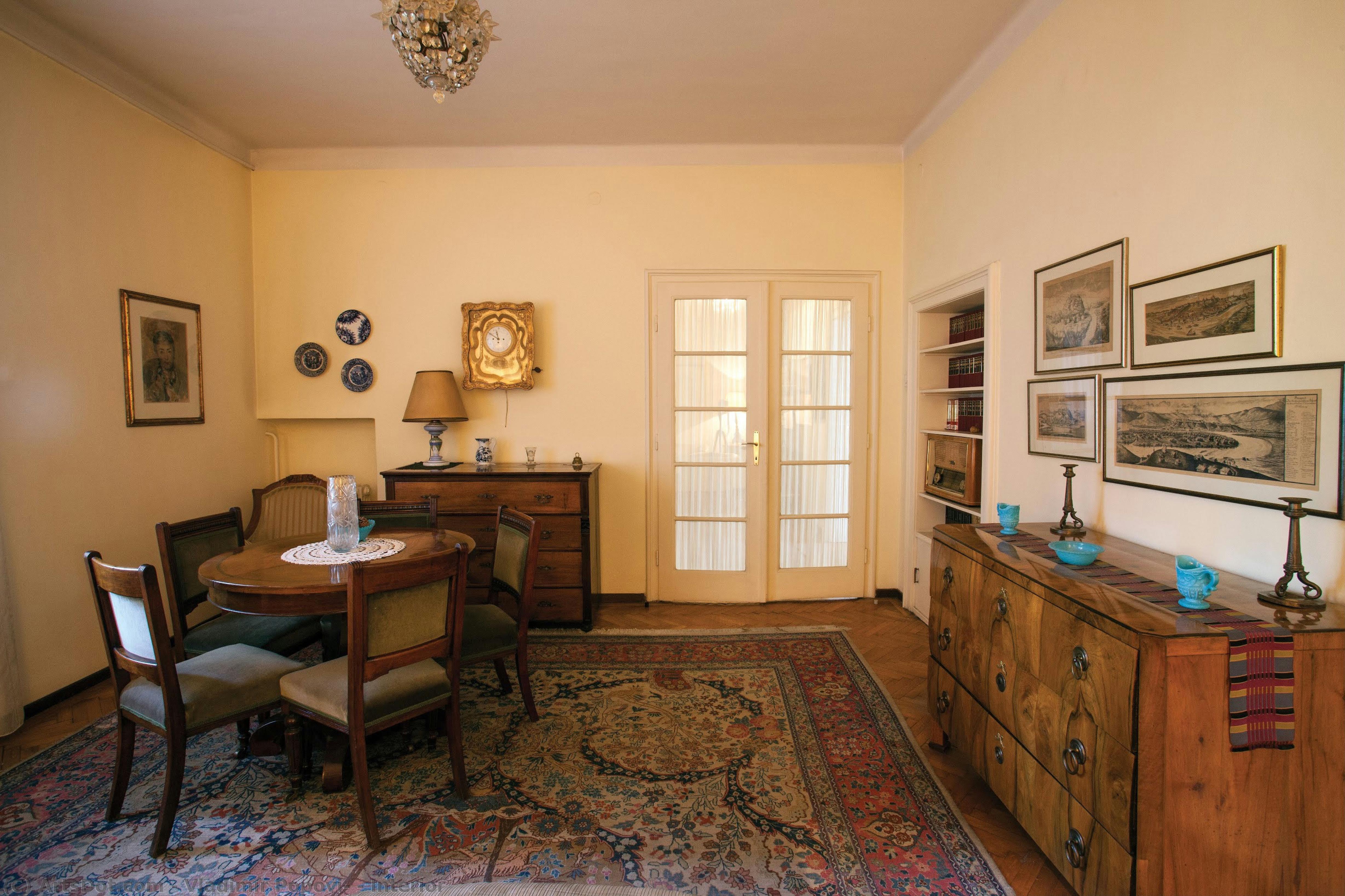 Interior — Vladimir Popovič