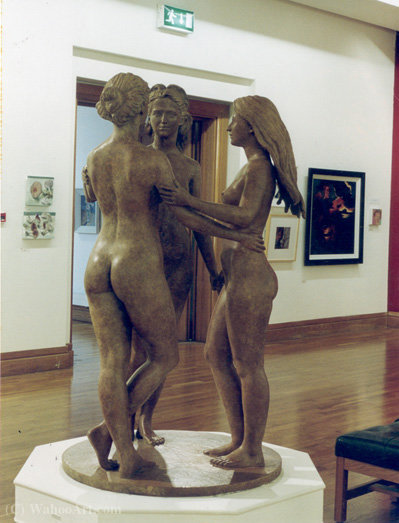 The Three Graces — Robin Buick