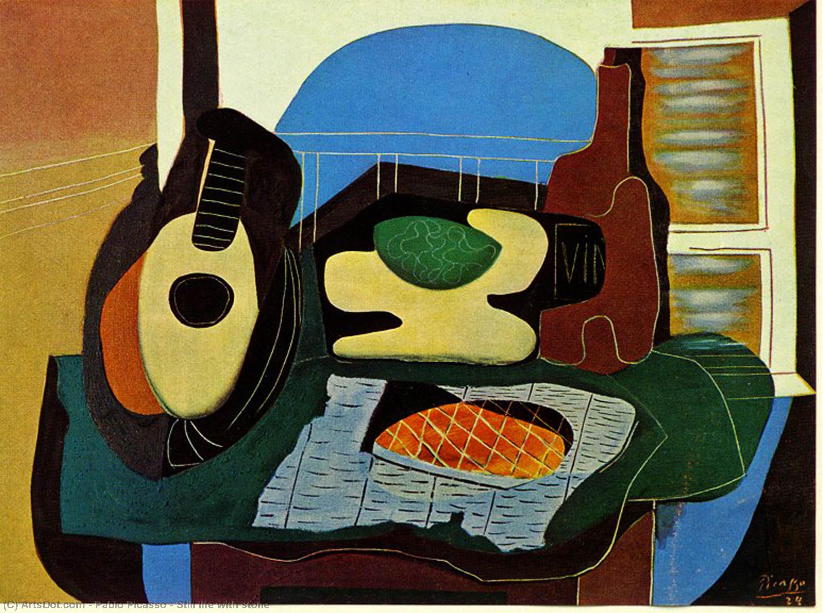 Пабло Пикасо - Still life with stone