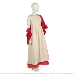 hubert de givenchy - Evening ensemble comprising ball gown in off-white silk faille and stole in vermillion silk crepe
