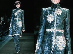 Gianfranco Ferré, Fall / Winter 2001